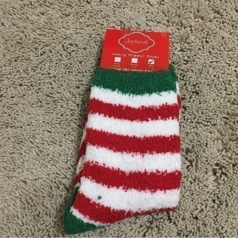 Joy land kid’s Christmas slipper  socks with grippers kids size 7-9